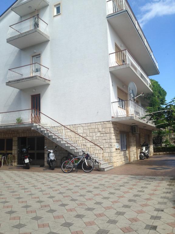 Silviodino Hotel Crikvenica Buitenkant foto